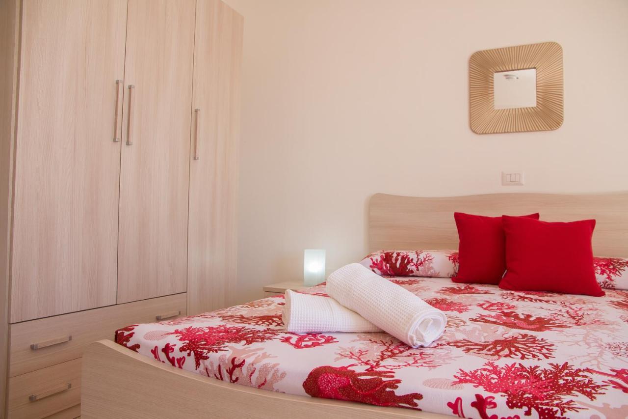 Bluriva Hotel Чиро-Марина Екстер'єр фото